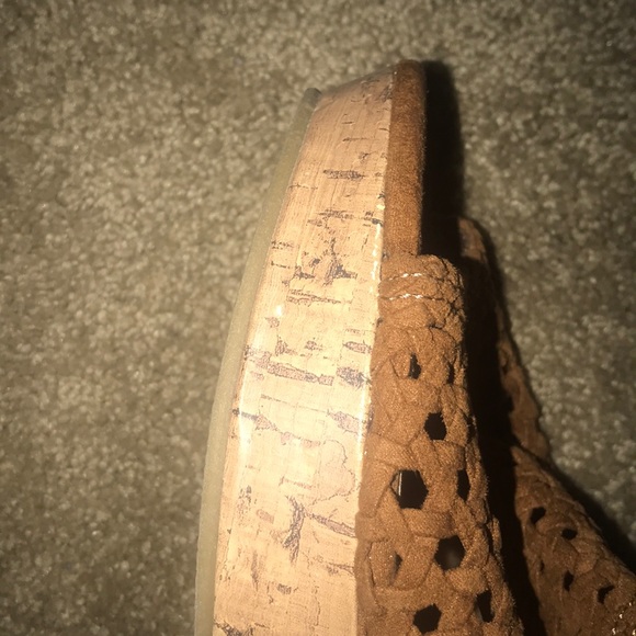 Mudd Brown Wedges - Picture 8 of 8